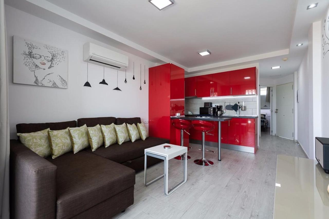 Apartamento 4 Minutes Walk From Yumbo Maspalomas  Exterior foto